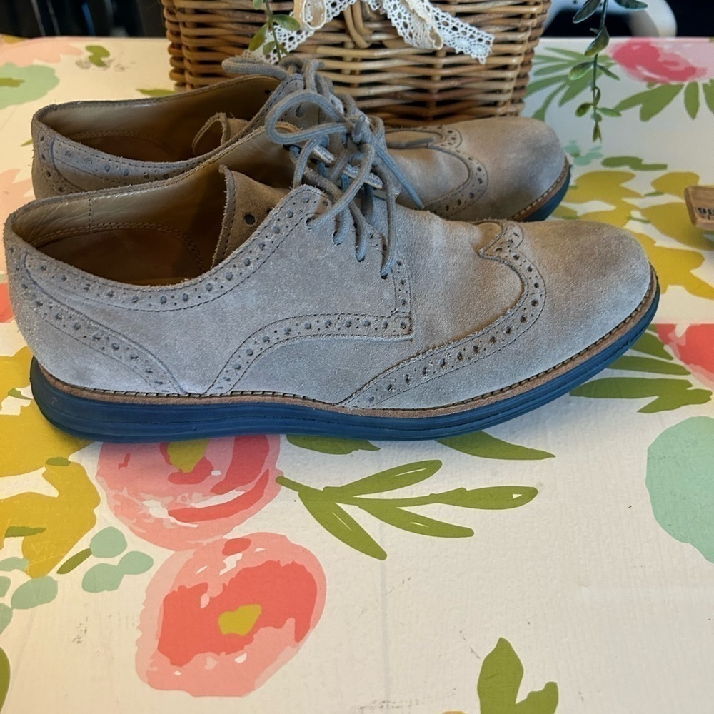 Cole Haan Lunar Grand Grey Suede W/Blue Sole Size 8.5